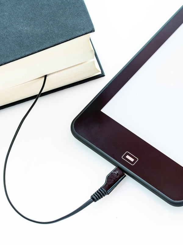 E-book sobre Publicidad en Medios Latinos
